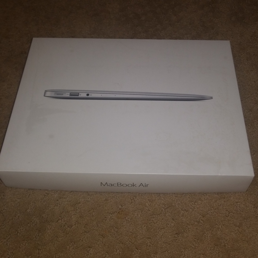 Macbook air box